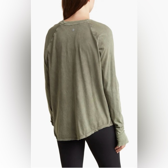 IR Zella Vintage Wash Relaxed Long Sleeve Tee in Olive Night - Picture 2 of 3